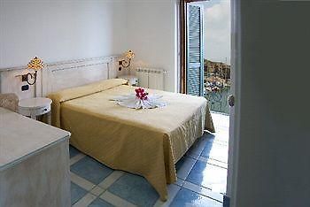 Hotel Isolabella Ventotene Exteriér fotografie