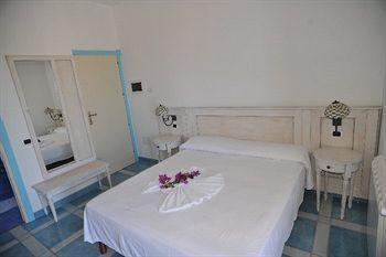 Hotel Isolabella Ventotene Exteriér fotografie